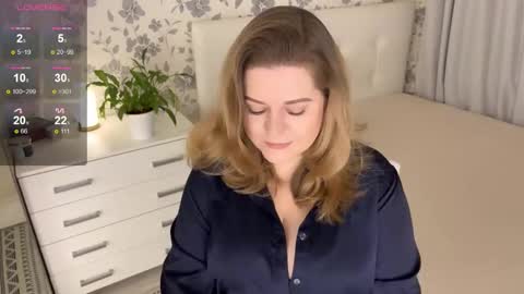 Helena Bonham online show from 11.26.25