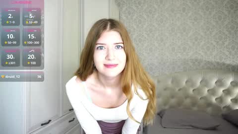 Sarah  here Help to make 100 thumbs up  online show from 02.15.25