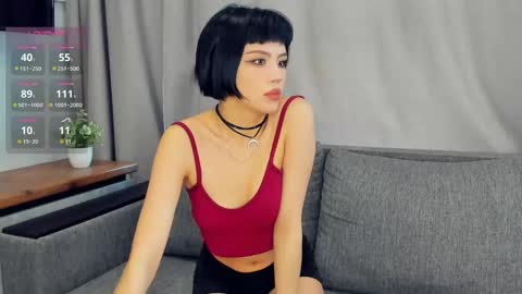 Sarah  here Help to make 100 thumbs up  online show from 03.09.25