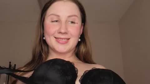 Helen online show from 03.27.26