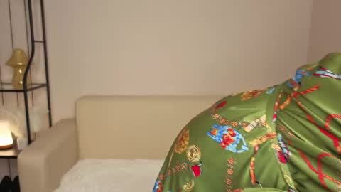 Helen online show from 03.31.26