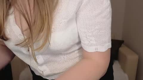 Helen online show from 04.02.26