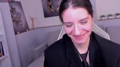 Helen online show from 02.26.25