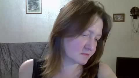 Snapshot of helgacharming chatting on 06.04.26 helgacharming online show from 06.04.26