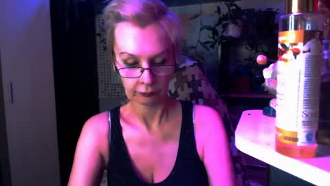 Helga online show from 04.11.26