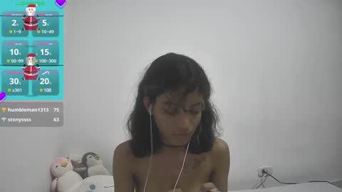 Helia Transfem and Amy online show from 12.30.24