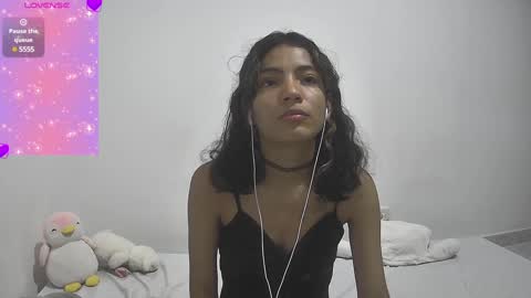 Helia Transfem and Amy online show from 01.02.25