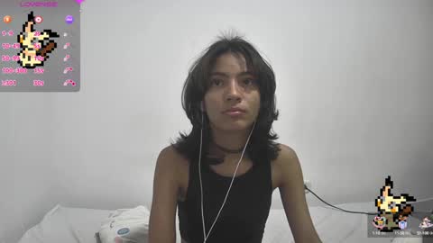 Helia Transfem and Amy online show from 01.21.25