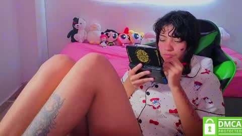 Helia Transfem and Amy online show from 03.30.26