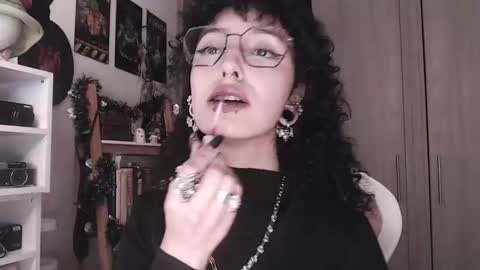 cher online show from 10.15.25