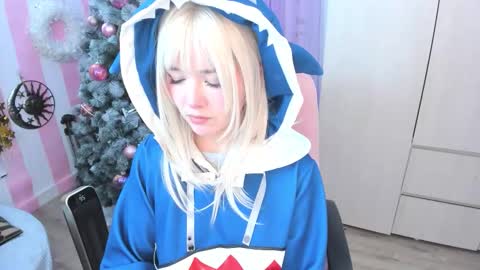 Laura online show from 02.06.26