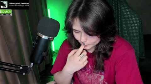 Red online show from 04.11.26