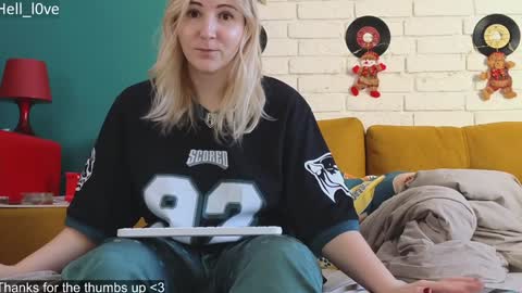 Snapshot of hell_l0ve chatting on 01.13.25 Anastasiia  online show from 01.13.25