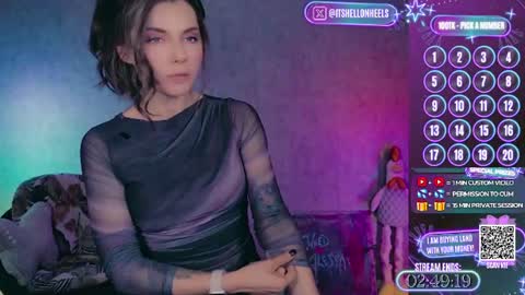 Snapshot of hell_on_heels_ chatting on 06.13.26 - show loyalty and subscribe - online show from 06.13.26