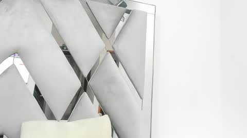 Hellen  online show from 02.08.25