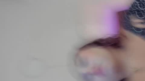 Snapshot of hellen_amazing chatting on 02.17.25 hellen_amazing online show from 02.17.25