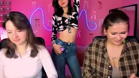 Helli online show from 03.17.26