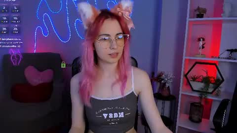 Snapshot of helli_belli chatting on 07.05.26 Helli online show from 07.05.26
