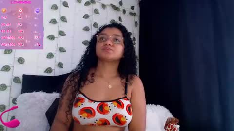Snapshot of hello_candy chatting on 06.22.26 Candy online show from 06.22.26