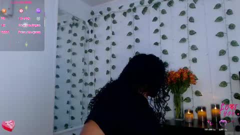 Snapshot of hello_candy chatting on 07.27.26 Candy online show from 07.27.26
