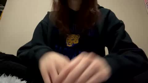 hellokitten123 online show from 02.01.25