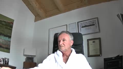 helmut227 online show from 11.21.25