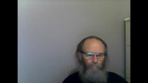 Snapshot of helopilot01 chatting on 12.03.24 helopilot01 online show from 12.03.24