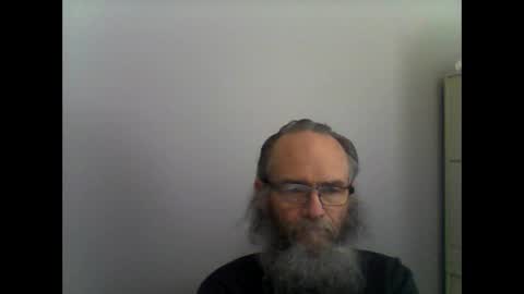 Snapshot of helopilot01 chatting on 12.07.24 helopilot01 online show from 12.07.24