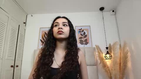 Snapshot of hemmastar chatting on 02.20.26 Hemmastar online show from 02.20.26