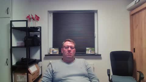 henrikrp1971 online show from 02.16.26