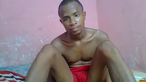 Adrian Honey online show from 01.08.25