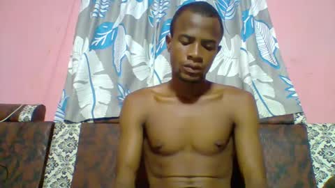 Adrian Honey online show from 01.23.25