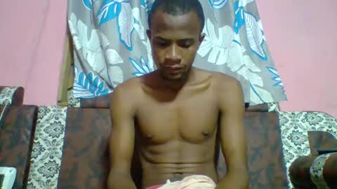 Adrian Honey online show from 01.24.25