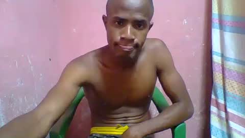 Adrian Honey online show from 11.10.25