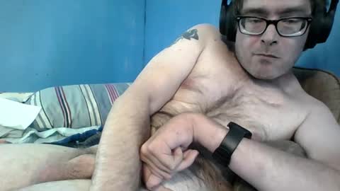Snapshot of henry_balthazar chatting on 05.02.26 Henry Balthazar online show from 05.02.26