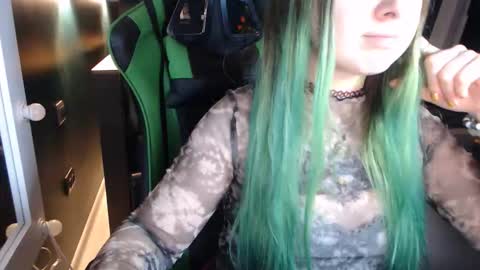 Hentaishiing online show from 11.11.25