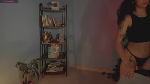Snapshot of hera_069 chatting on 04.20.26 Hello I am Valentina independent Colombian model I love sensuality and pleasure welcome online show from 04.20.26
