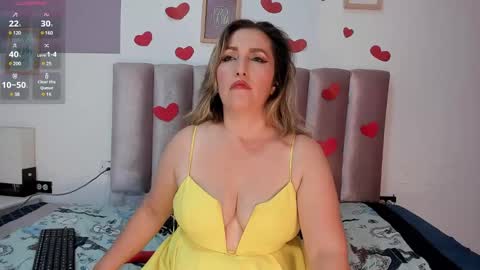 Snapshot of hera_godess chatting on 02.14.25 Hera godes online show from 02.14.25