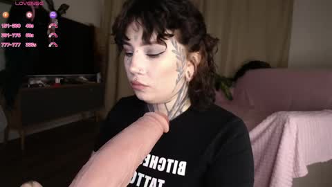 Snapshot of herbal_helpmepls chatting on 05.09.26 dirty Diana online show from 05.09.26