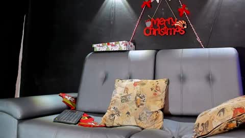 Snapshot of herculeswheeler chatting on 12.14.24 Hercules online show from 12.14.24