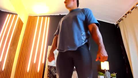 Snapshot of herculeswheeler chatting on 03.06.25 Hercules online show from 03.06.25