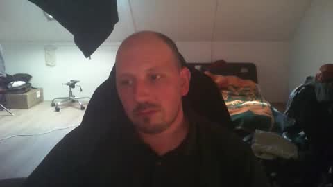 Snapshot of herejust4yoy chatting on 04.21.26 herejust4yoy online show from 04.21.26