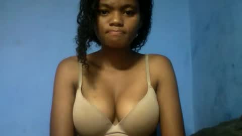 herisse01 online show from 03.31.26