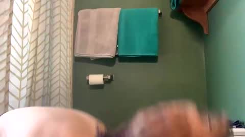 Snapshot of hernhim696968 chatting on 02.13.25 hernhim696968 online show from 02.13.25