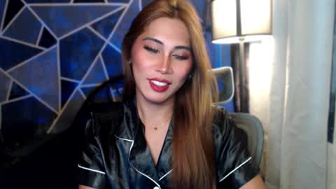 Snapshot of herrafoxx chatting on 01.17.26 Davey online show from 01.17.26