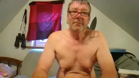 Snapshot of herry140 chatting on 05.16.26 herry140 online show from 05.16.26