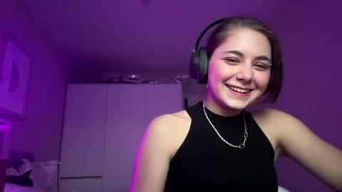 Snapshot of hertabessix chatting on 04.16.26 Juliana online show from 04.16.26