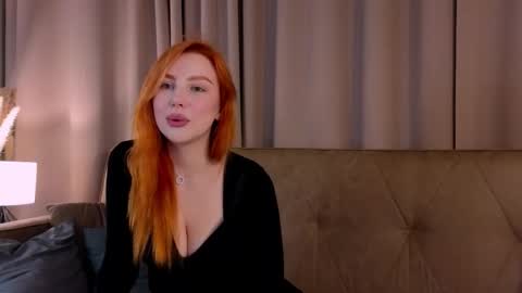 Snapshot of herthawonderly chatting on 09.19.25 Eve online show from 09.19.25