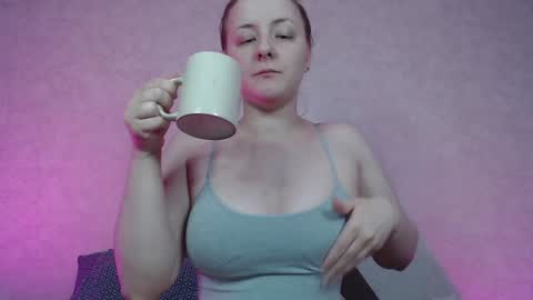 Hesssa Prime time  The broadcasts start at 3am and 3 pm London time  online show from 01.23.25