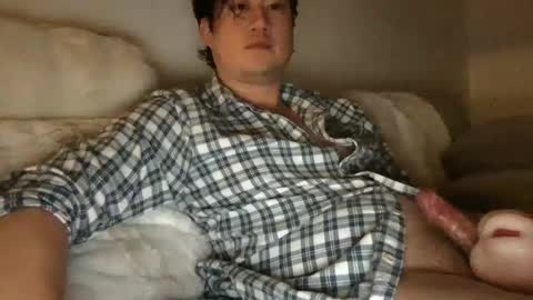 Snapshot of hey_johnny chatting on 01.04.25 Johnny Aloha online show from 01.04.25